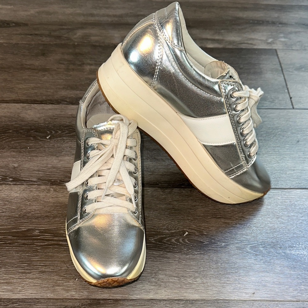 Steve Madden Silver Metallic Women's Platform Sneakers